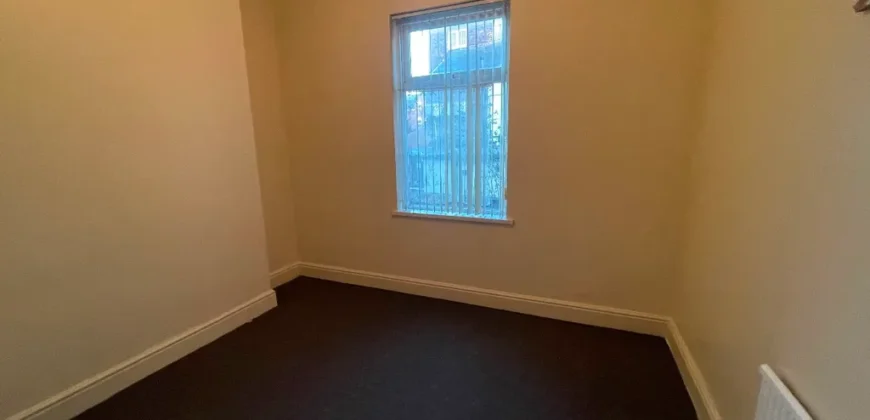 4 bed terraced house to rent