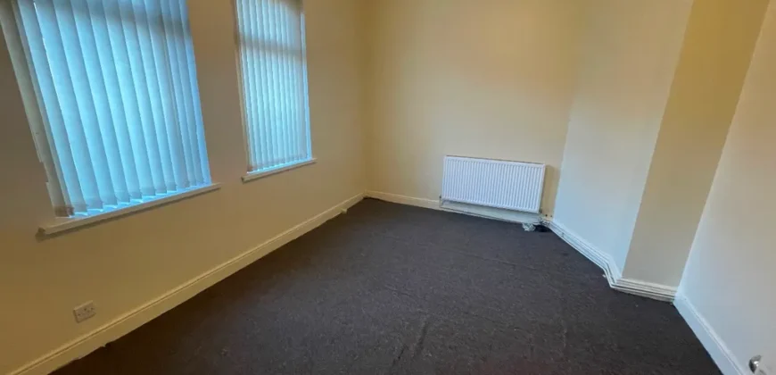 4 bed terraced house to rent