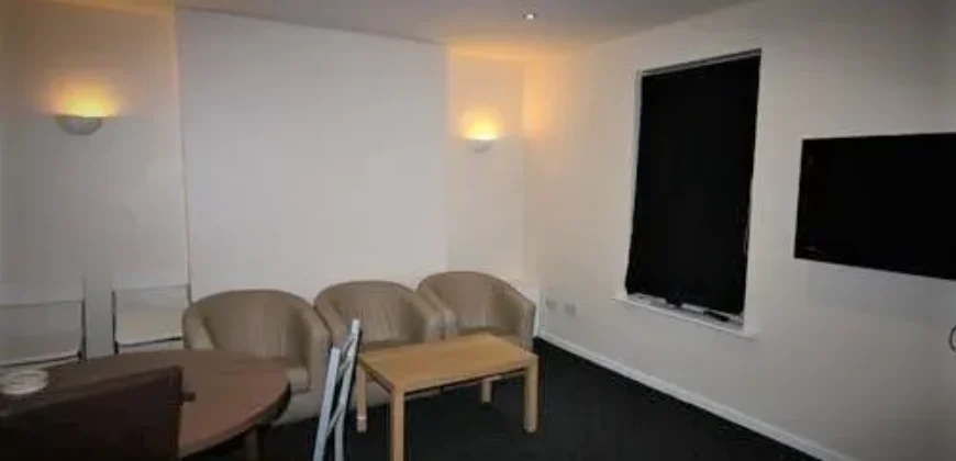 3 bed flat to rent