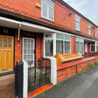 2 bed terraced house for sale