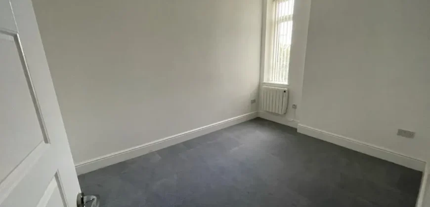 2 bed flat to rent