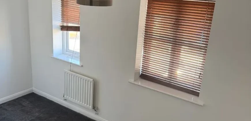 2 bed semi-detached house to rent