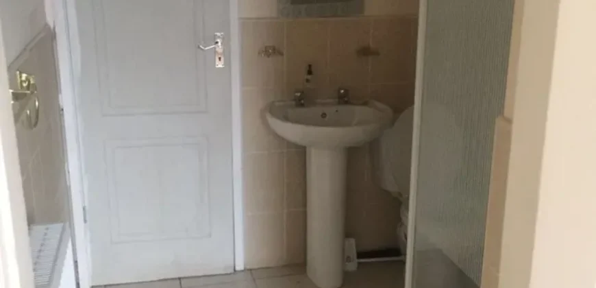 2 bed flat to rent