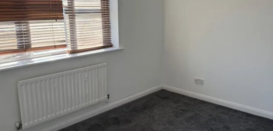2 bed semi-detached house to rent
