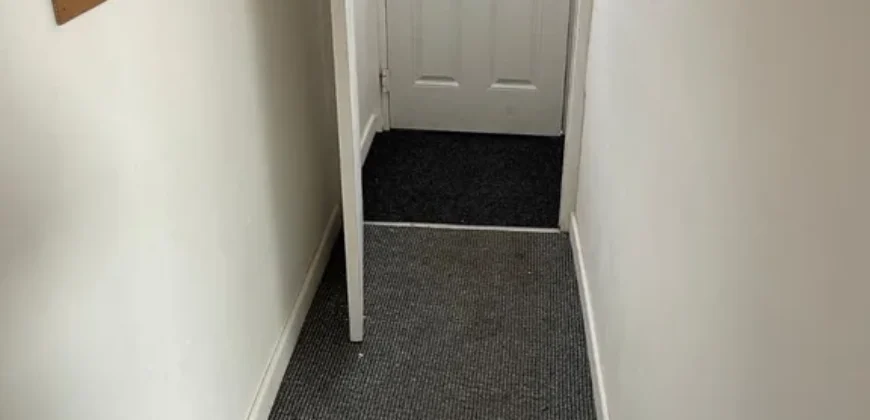 5 bed terraced house to rent
