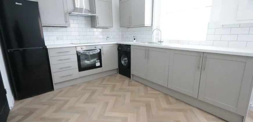 7 bed terraced house to rent