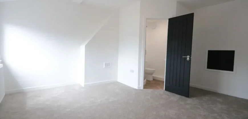7 bed terraced house to rent
